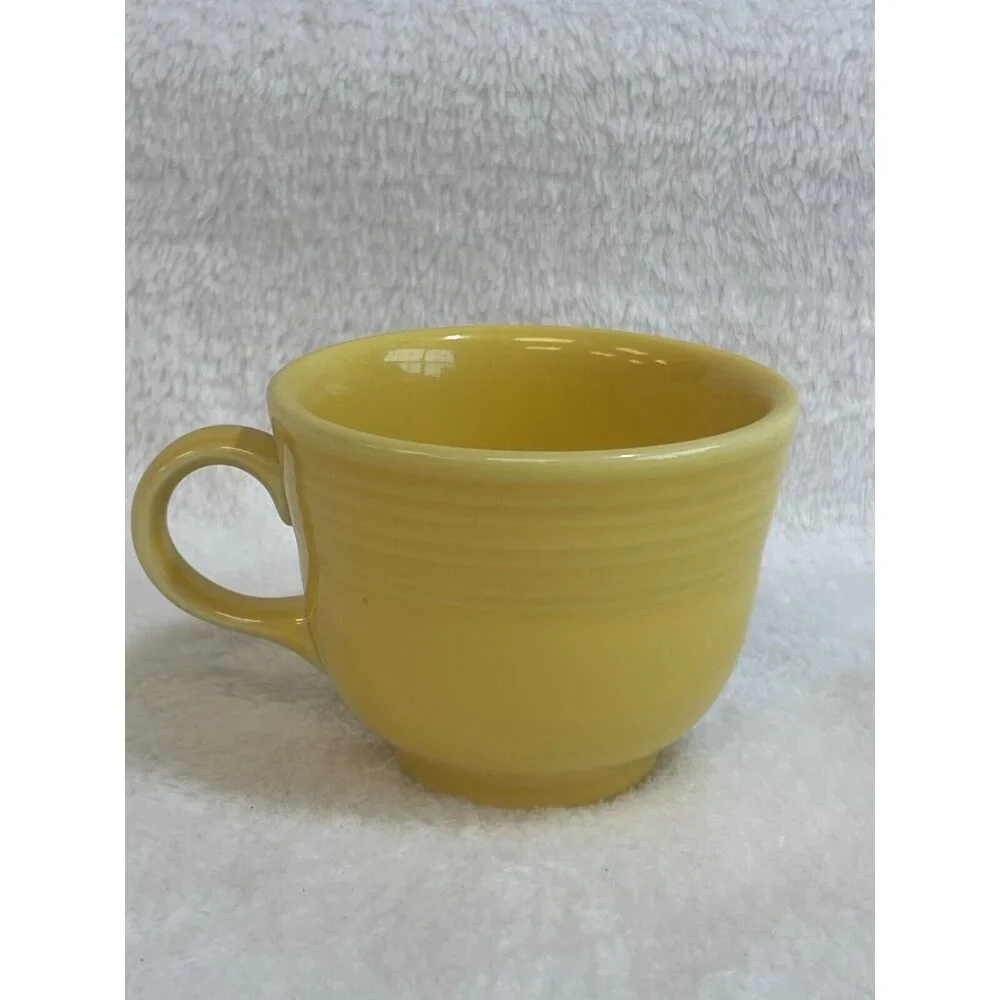 Fiesta Homer Laughlin China Co. Sunflower Yellow Coffee Cup Lead‎ Free